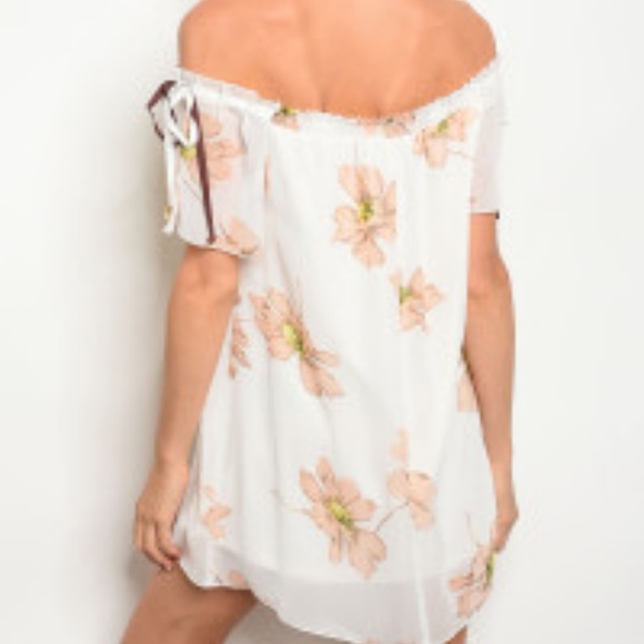 *HOST PICK* Floral Print Off The Shoulder Dress - Picture 2 of 5